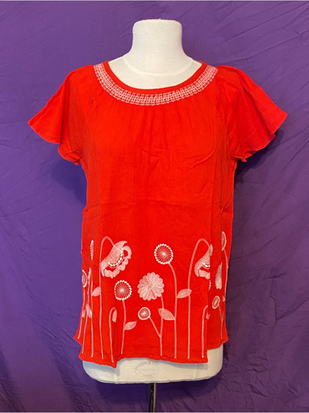 NWT Talbots Red Floral Embroidered Tunic Top. Size S.